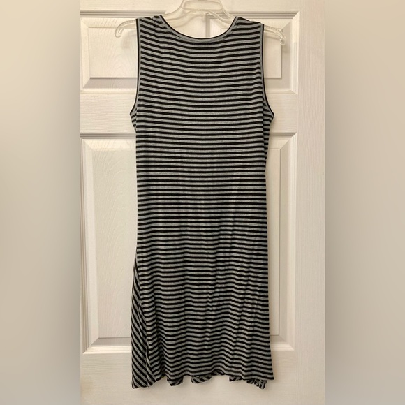 Style & Co size M sleeveless flip flop dress - Picture 3 of 5